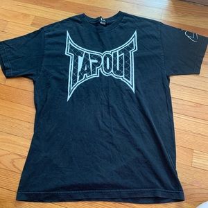 TapouT Men’s T-Shirt